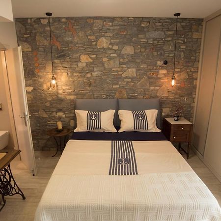 Eftopia Beachfront 2-bedrooms apartment Kokkari Buitenkant foto