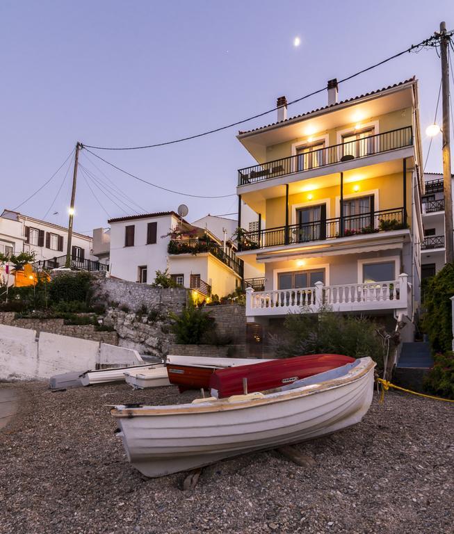Eftopia Beachfront 2-bedrooms apartment Kokkari Buitenkant foto
